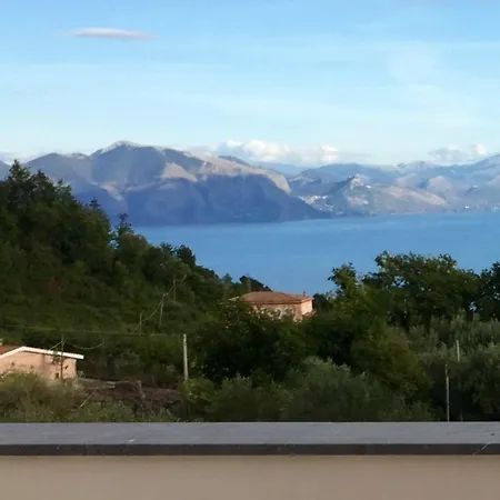 Mit Blick Ueber Den Golf Von Policastro
